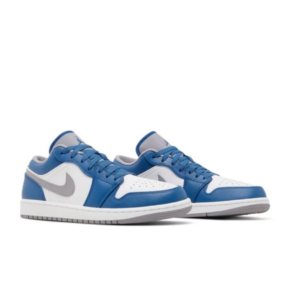 Air Jordan 1 Low "True Blue" sneakers size 6youth/ women’s 7.5 - Picture 1 of 7